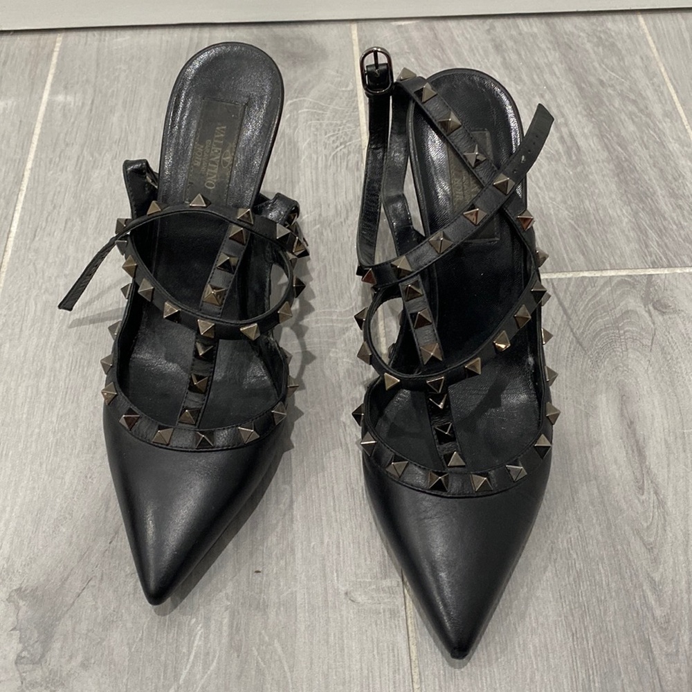Valentino ROCKSTUD ANKLE STRAP PUMP